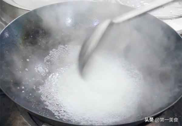 原來在家做掛霜花生米這麼簡單，零失敗不返潮，香甜脆爽又好吃