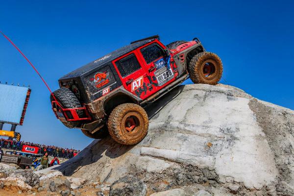 V6大自吸更值得懷念,還是應該順應時代選擇2.0T?——牧馬人隨想 V6大自吸更值得懷念,還是應該順應時代選擇2.0T?——牧馬人隨想