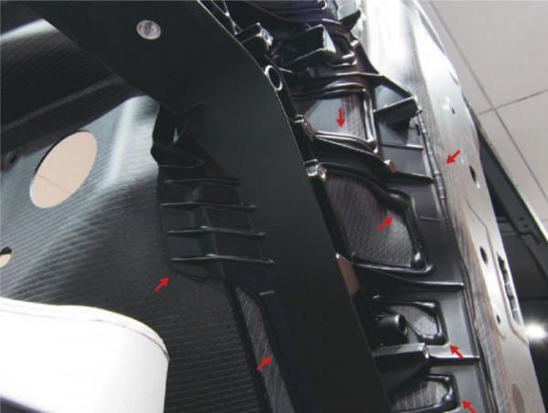 用膠水和塑膠造車 你敢信？大車企表示：這是常規操作！