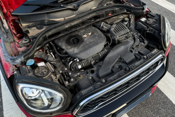 2.0T+8AT+四驅，二手新countryman，豪華感滿滿