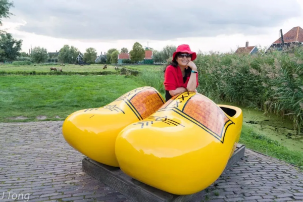 你連世界都沒有見過，哪來的世界觀？