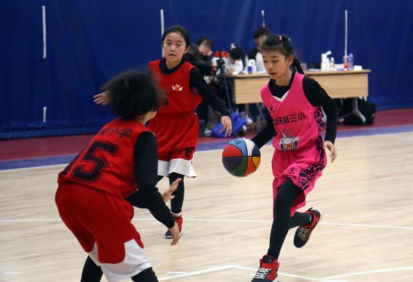 2021年北京晚報百隊杯青少年籃球賽落幕 7個組別的冠軍各有歸屬