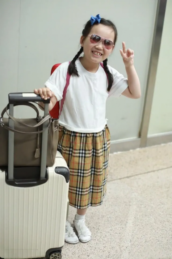 《爸爸去哪兒》女娃變化：Grace姐姐變美了，王子珊的裝扮隨馬蓉