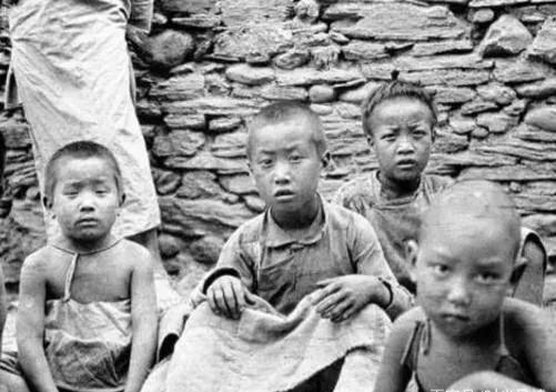 來看看清朝晚年的人民到底有多苦不堪言吧 來看看清朝晚年的人民到底有多苦不堪言吧