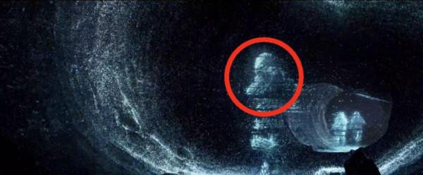 異形被高階外星種族奉為神，《普羅米修斯》完整版迷題解答