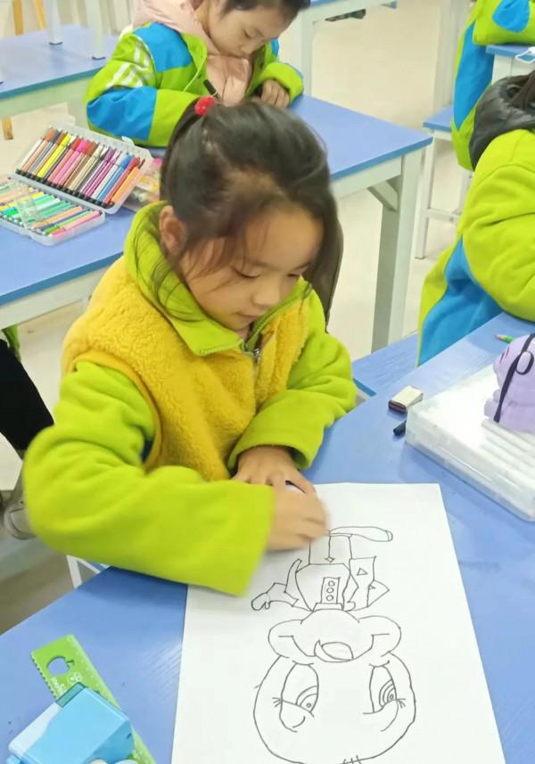 一些處世哲學滿天飛，完全違背社會主義核心價值觀