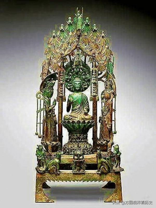 挖到文物拒絕上交，幾經勸說文物迴歸博物館，結局皆大歡喜