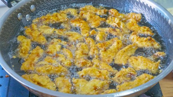 12道家常菜的做法，6熱菜，4冷盤，2湯，簡單易學，適合上班族