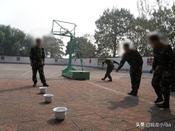 軍營國慶節怎麼過的?看人家這娛樂,這伙食...羨慕又怎樣? 軍營國慶節怎麼過的?看人家這娛樂,這伙食...羨慕又怎樣?