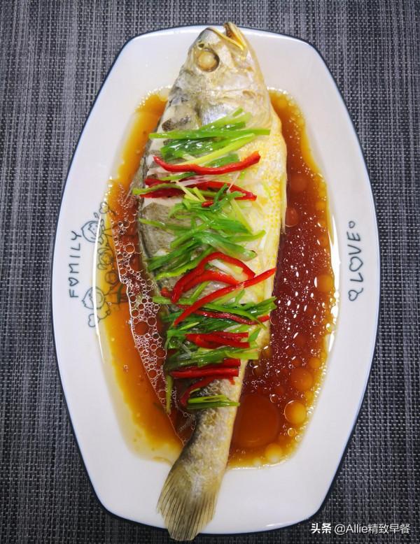 復刻麵包房的麻花小麵包，椰香柔軟又拉絲，學會了隨吃隨做，厲害