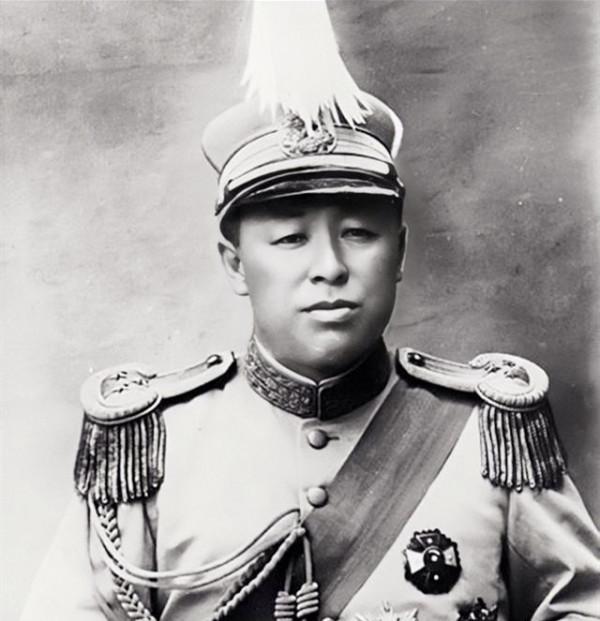 張學良“四大保鏢”今如何？一人歸隱一人成香港首富，兩人成上將