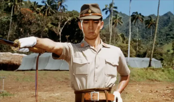 聖誕快樂,勞倫斯先生、坂本龍一先生、大衛鮑伊先生 聖誕快樂,勞倫斯先生、坂本龍一先生、大衛鮑伊先生