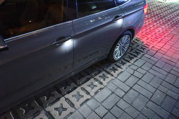 寶馬 320iGT:“全能寶馬”,夠大夠舒服夠豪華,二十多萬唾手可得 寶馬 320iGT:“全能寶馬”,夠大夠舒服夠豪華,二十多萬唾手可得