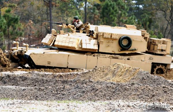 美軍M1ABV突擊破障車,戰爭輸贏不要緊,裝備一定要炫酷 美軍M1ABV突擊破障車,戰爭輸贏不要緊,裝備一定要炫酷