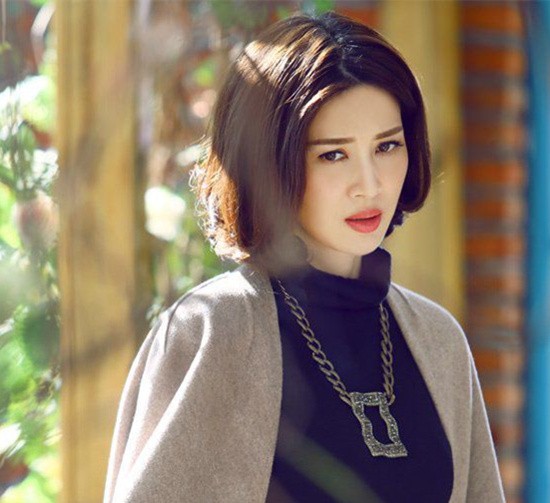 痴戀週一圍五年，32歲嫁富豪，40歲老公入獄，童蕾經歷了什麼？