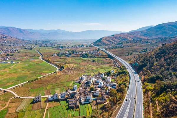 讓高速公路更好地服務美好生活 讓高速公路更好地服務美好生活
