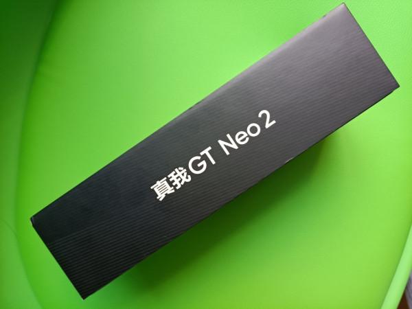 realmeGTNeo2開箱,“黑薄荷”配色你喜歡嗎? realmeGTNeo2開箱,“黑薄荷”配色你喜歡嗎?