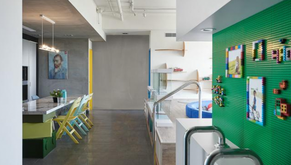 看了朋友新家，才知道捨棄電視牆有多爽！空間擴大一倍