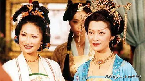 鞋拔子臉、厚嘴唇、顴骨凸出，這5位女港星演的大美人，我不理解