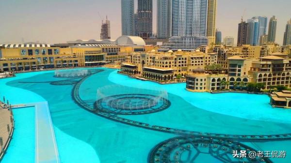 不服迪拜塔，沙特300億美元建造千米高樓，卻成了超級爛尾樓