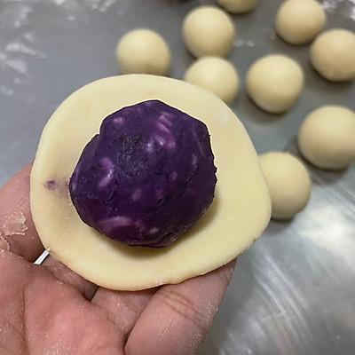 只要掌握好比例，紫薯芝士烙餅就能一次成功