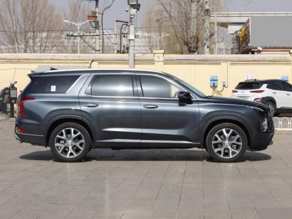 新車不足30萬，入門就提供3.5L V6動力+8AT，帶你看現代帕里斯帝