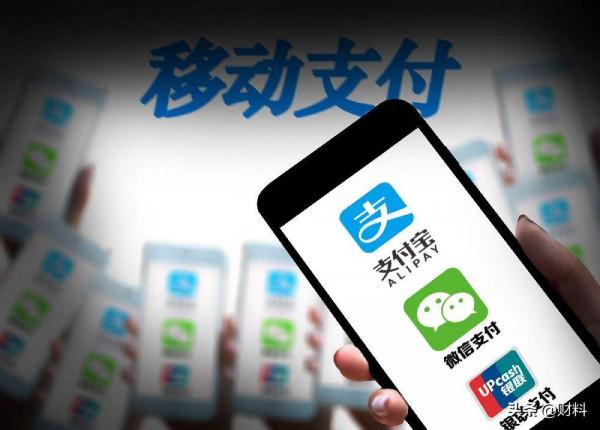 2022年，手握現金才是硬道理？內行人：不要“瞎折騰”了，錢揣好