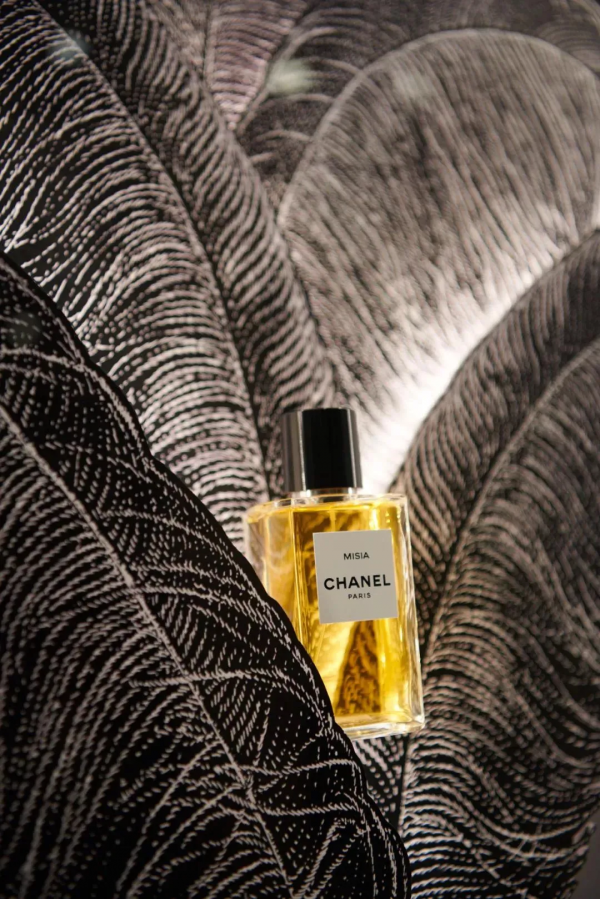 “我睡覺時候只穿香奈兒N°5!”——瑪麗蓮·夢露 “我睡覺時候只穿香奈兒N°5!”——瑪麗蓮·夢露