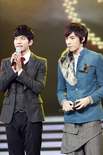 當韓劇天王遇到中國男神,鍾漢良輸了2次,謝霆鋒都贏不了宋承憲 當韓劇天王遇到中國男神,鍾漢良輸了2次,謝霆鋒都贏不了宋承憲