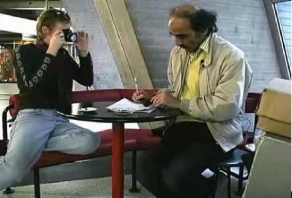 一名伊朗小夥因丟失護照,在機場滯留18年,最後卻意外成了大富豪 一名伊朗小夥因丟失護照,在機場滯留18年,最後卻意外成了大富豪