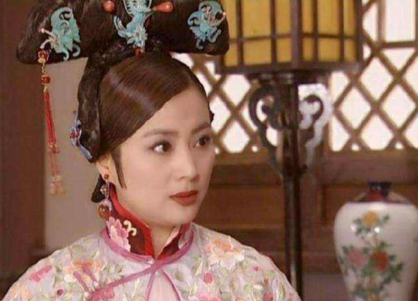 李玲玉：21歲嫁初戀，34歲再嫁猶太富商，和混血兒子的相處很特別