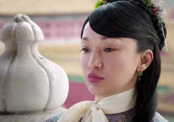 孫儷拒絕演16歲少女，她的清醒撕掉了女明星“熟女扮嫩”的遮羞布