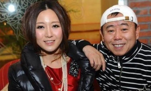 潘長江事件再次升溫，連他的女兒潘陽也受到牽連，究竟咋回事？