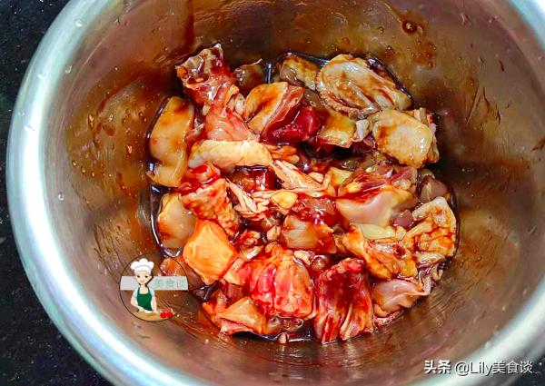 秋天進補,這肉多給孩子吃,順應季節,滋補不上火,簡單一燜真香 秋天進補,這肉多給孩子吃,順應季節,滋補不上火,簡單一燜真香