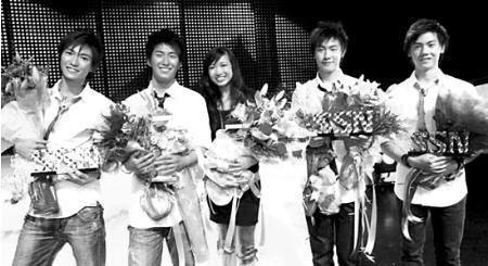 竇驍的富貴情史，與2位富家女擦肩而過後，靠魅力征服了賭王千金