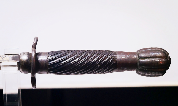 李綱鐧：悲情猛將留下千年遺產，十八般兵器裡，為何它最特別？