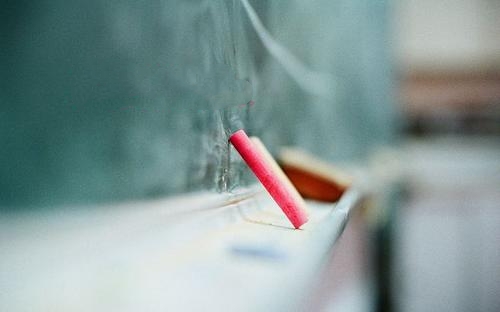 散文：人到中年，保持內心安靜，讓浮躁隨風而去