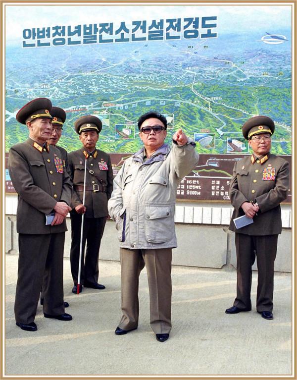 朝鮮圖片展｜金正日誕辰80週年