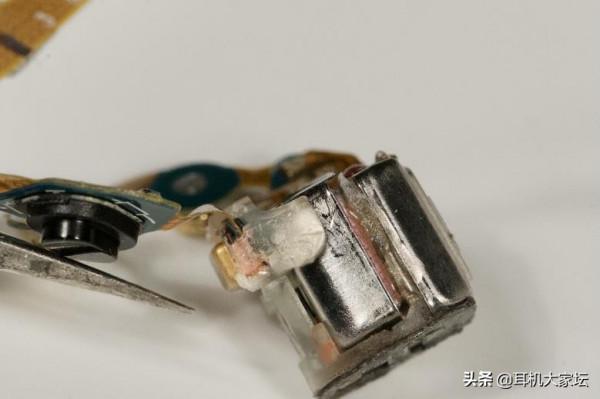 三星Galaxy Buds 2 拆解報告「AudioTOP」