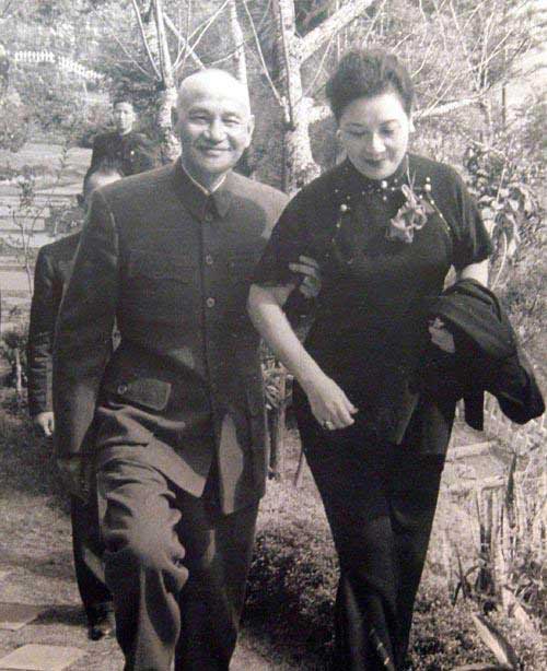 1942年，一位貴婦被軍統特務槍殺於上海百樂門前，她是誰？