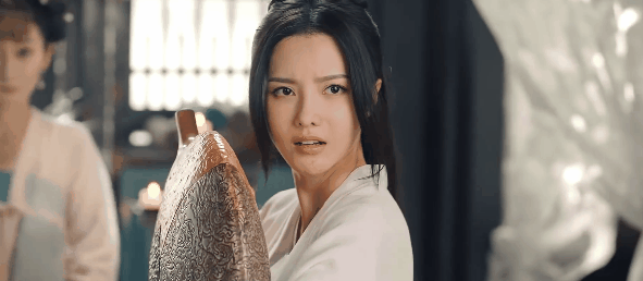 一個比一個浮誇，回看2021年的雷人演技，你們還是找個廠上班吧