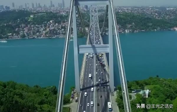 拳打烏克蘭、腳踢土耳其，俄羅斯憑什麼吃定黑海？