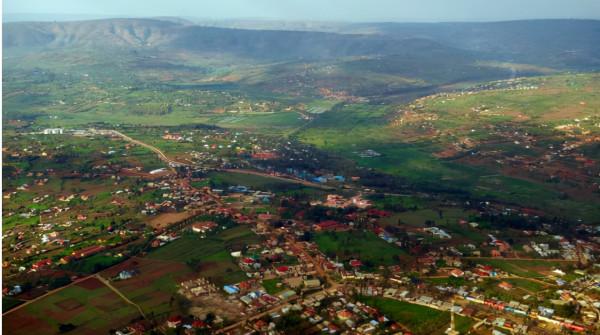 15個世界最壯觀的機場著陸點