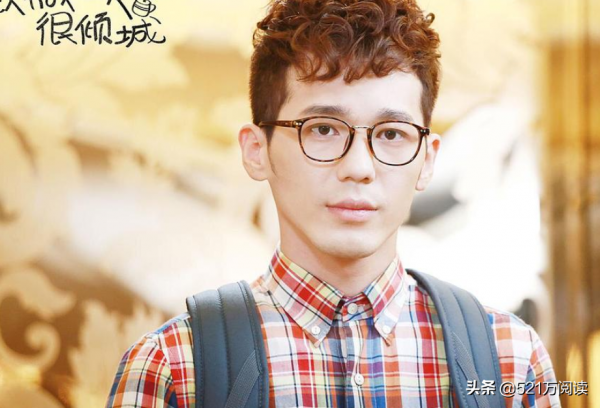 看多了他的採訪,越發覺得他的觀念非常正,他知道自己在做什麼 看多了他的採訪,越發覺得他的觀念非常正,他知道自己在做什麼