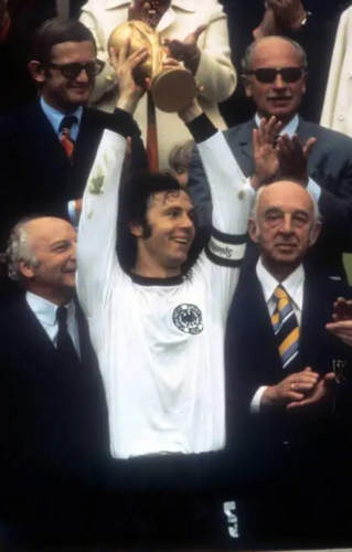 巴西和德國，誰才是歷史第一國家隊？