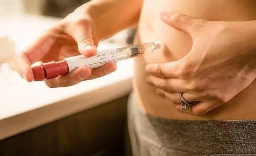 模範夫妻？米歇爾為懷孕吃盡苦頭，喪偶式育兒讓她想和奧巴馬離婚