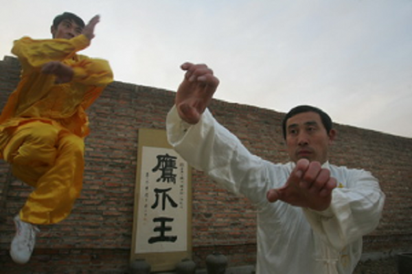 陳子正:陳真的原型,武功高強,一套鷹爪拳無人能破 陳子正:陳真的原型,武功高強,一套鷹爪拳無人能破