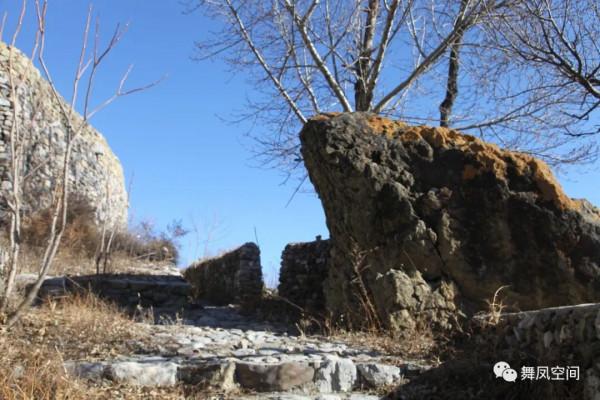靈嶽寺，北京現存格局完整的唐代木結構古建築