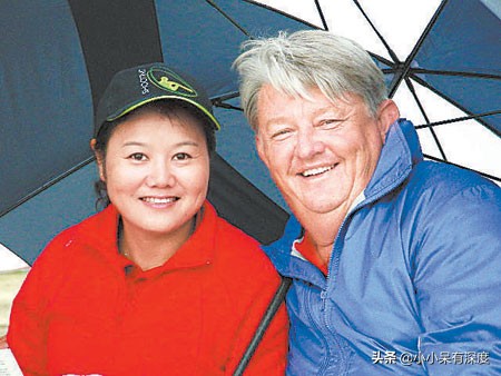 射擊冠軍張山的異國戀，相差11歲也擋不住愛情，洋老公為愛住中國