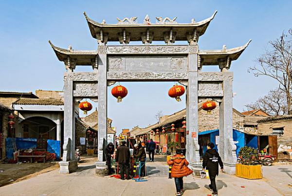 河南人口第一大縣，常住人口116.9萬人，素有“豫北糧倉”之稱